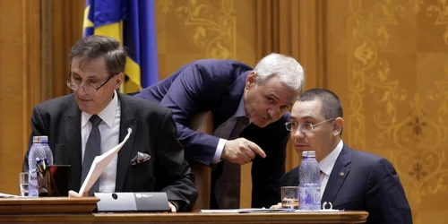  Motiune parlament Dragnea Grindeanu FOTO Inquam Photos / George Calin