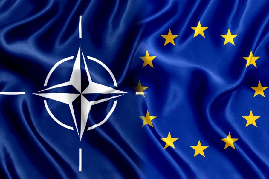 Opt mari organizaţii de business au semnat un apel pentru ca România să rămână ancorată pe direcţia euro-atlantică