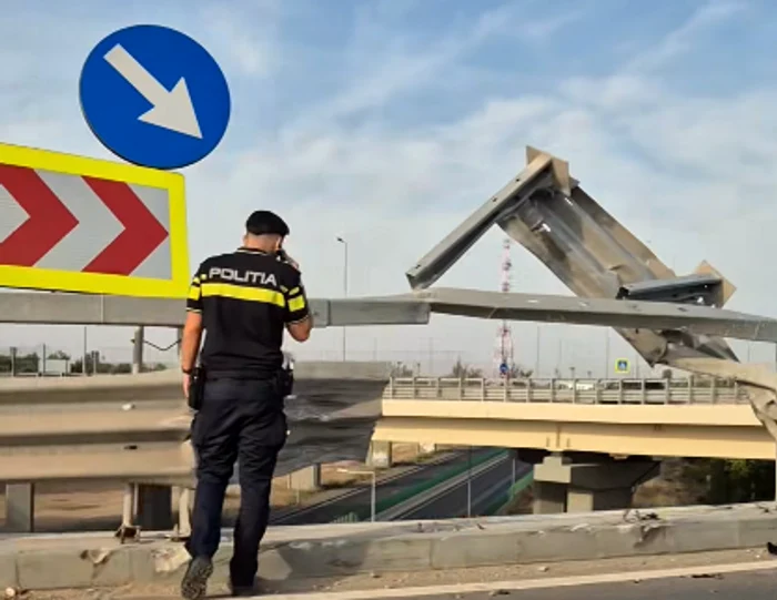 VIDEO Imagini de coșmar lângă Capitală. O mașină a explodat, după ce a plonjat de pe pod. Rudele șoferului spun că bărbatul s-a sinucis