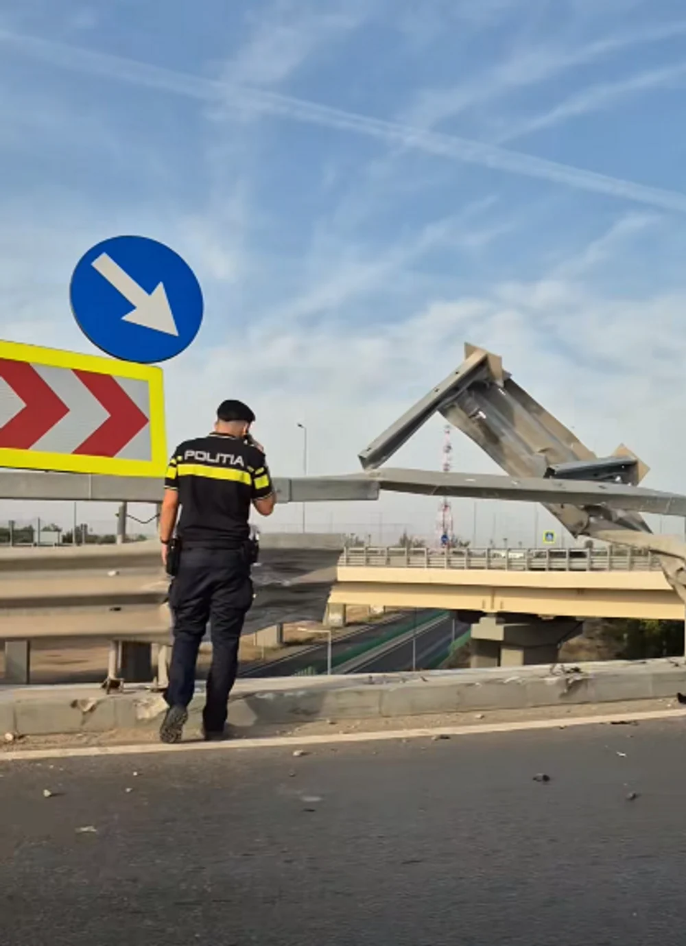 Imagini de coșmar lângă Capitală. O mașină a explodat, după ce a plonjat de pe pod. Rudele șoferului spun că bărbatul s-a sinucis