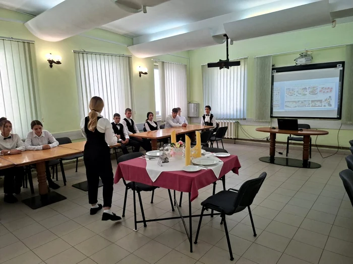 Clasa de ospătărie FOTO Cosmin Zamfirache