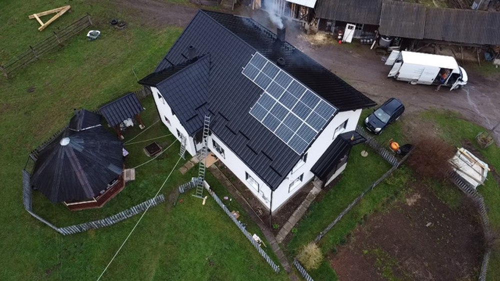Piața de sisteme fotovoltaice rezidențiale din România are un potențial de 24 de miliarde de euro | STUDIU