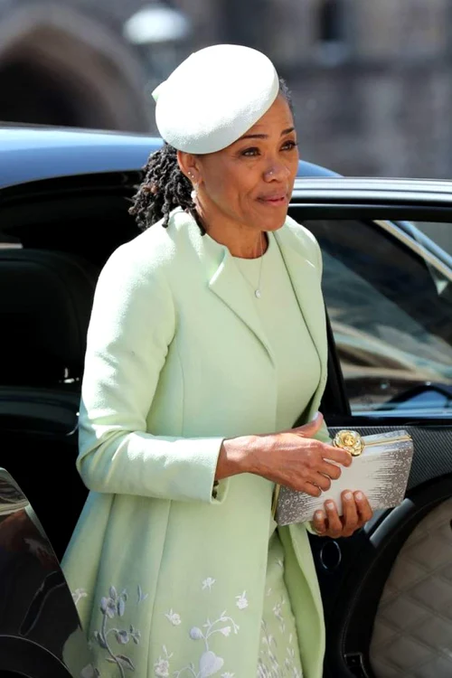 Doria Ragland a fost o apariţie controversată la nunta fiicei întrucât a purtat un piercing