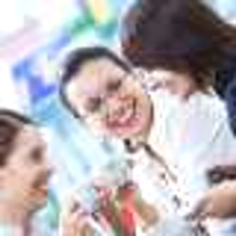 Fiecare angajat trebuie să îşi spele paharul, farfuria, cana şi să le pună la locul lor FOTO Shutterstock