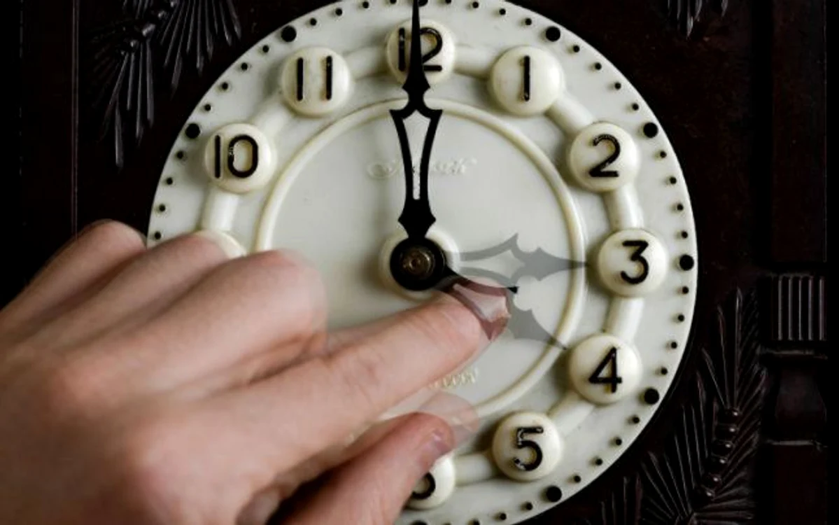 
    Pe 31 martie, ceasul se dă înainte cu o oră, astfel că ora 3.00 va deveni ora 4.00. Trecem la ora de varăFOTO: adevarul.ro  