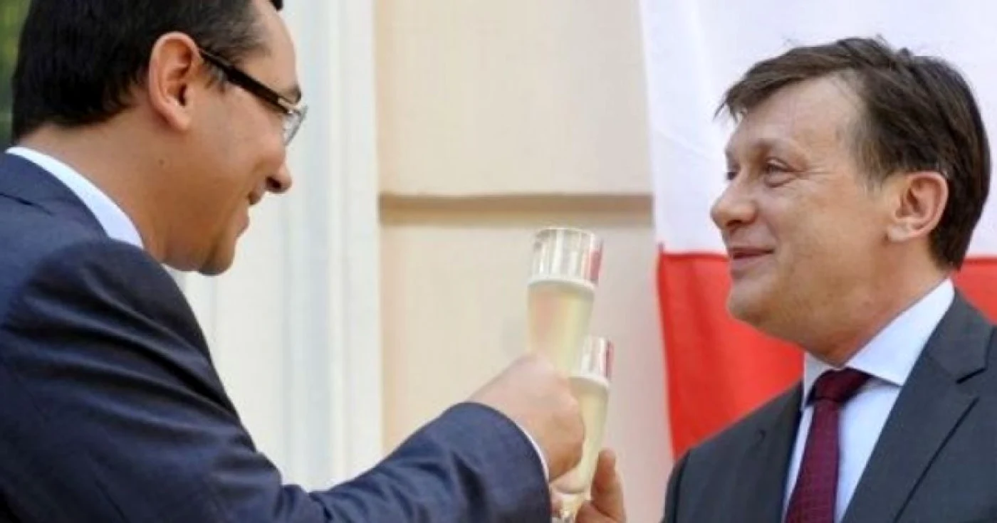 Liderii USL savurează victoria zdobitoare în alegeri