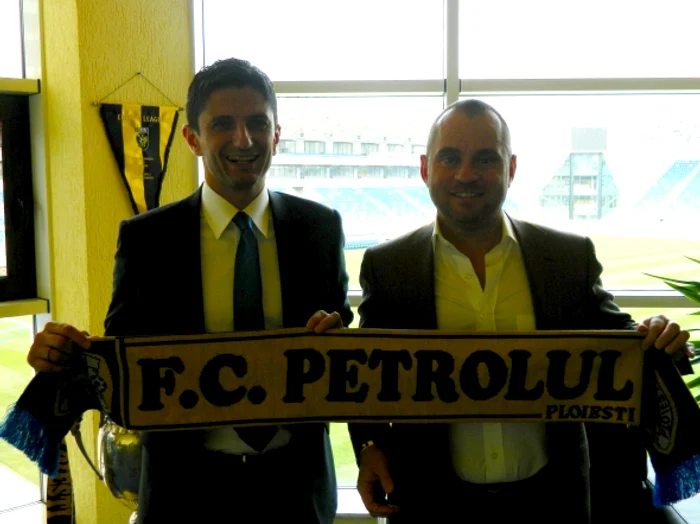 
    Razvan Lucescu si Dan Capra  