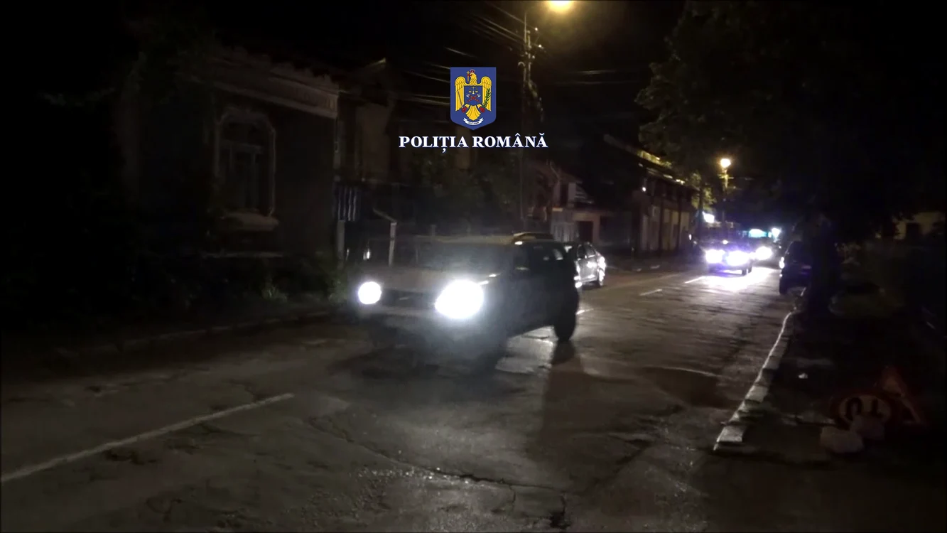 Mascații au efectuat descinderi în Buzău și Ilfov. SURSA FOTO IPJ Buzău