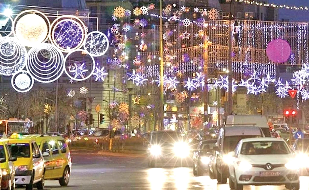 
    Milioane de  steluţe vor lumina  cerul Capitalei  