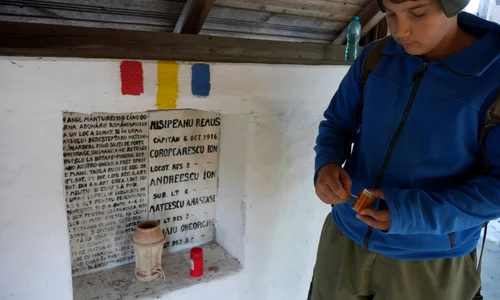 Cimitirele morților și cimitirele eroilor jpeg