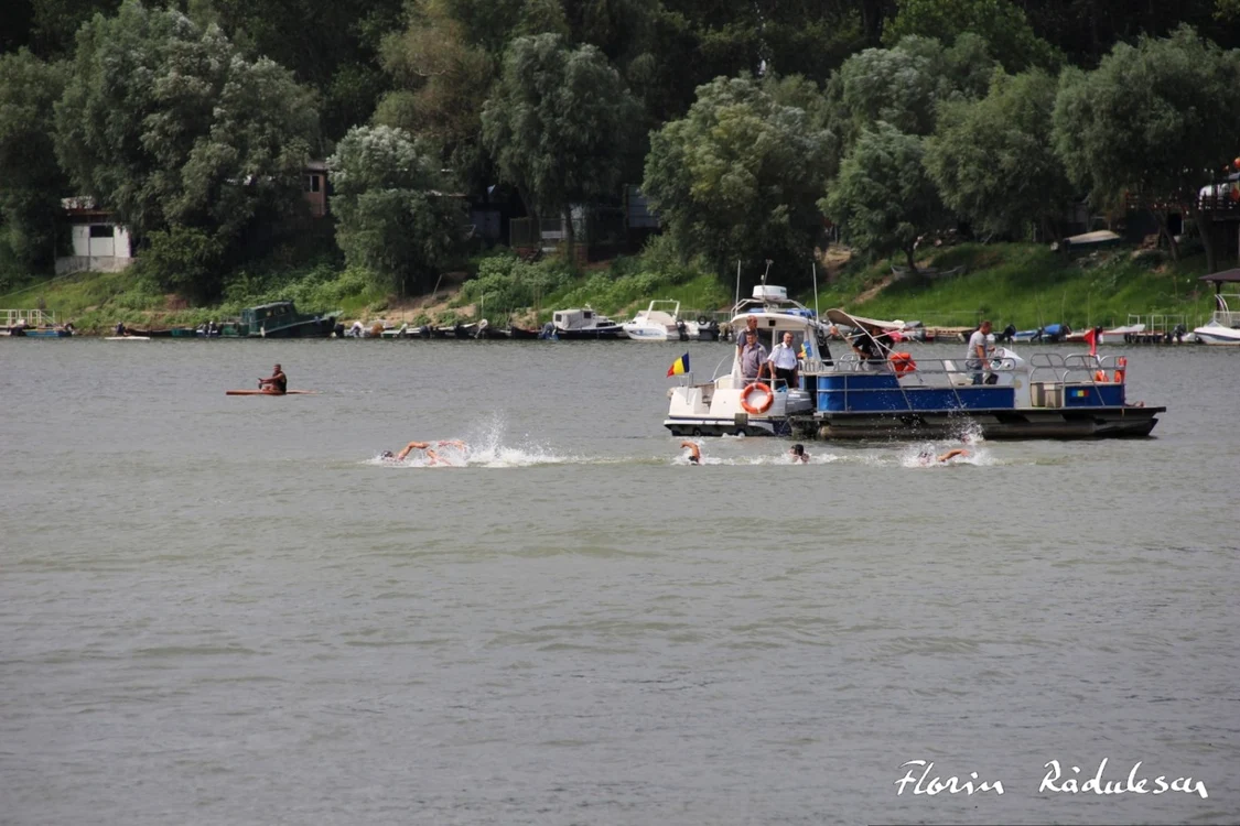 Manifestările dedicate Zilei Marinei au loc pe malul Borcei, în Parcul Central FOTO Florin Rădulescu