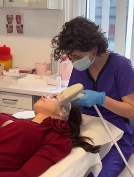 Ana Maria Barnoschi și soțul au făcut tratamente la clinica clinica doctorului  Daniela Diveică foto: arhiva personală 