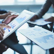 Economie  Sursa Freepik com jpg