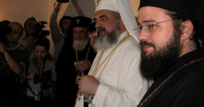 Braşov: Patriarhul BOR a criticat manualele de istorie