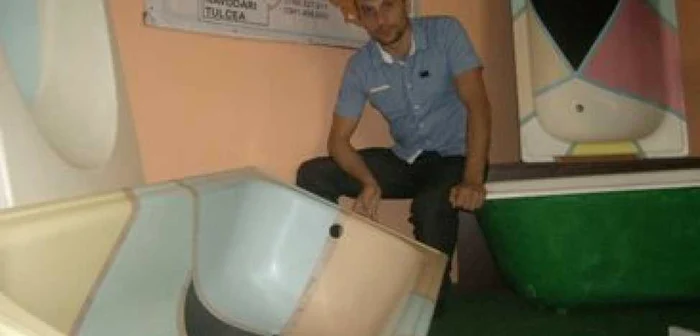 Galaţi: Căzile de baie din Bruxelles ţin în viaţă o afacere gălăţeană