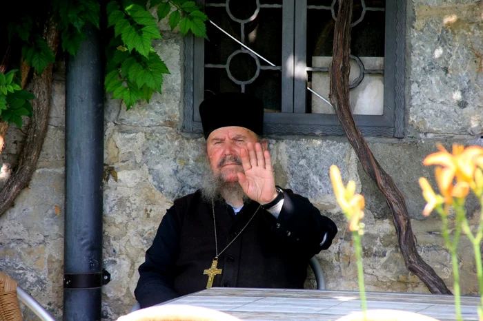 Călugărul Avram pusnicul