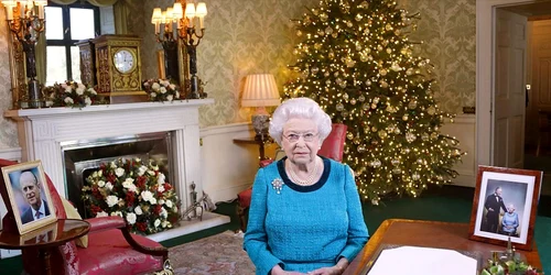 Elisabeta a II-a a Marii Britanii