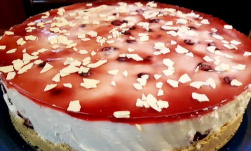 cheesecake cu visine si cirese jpeg