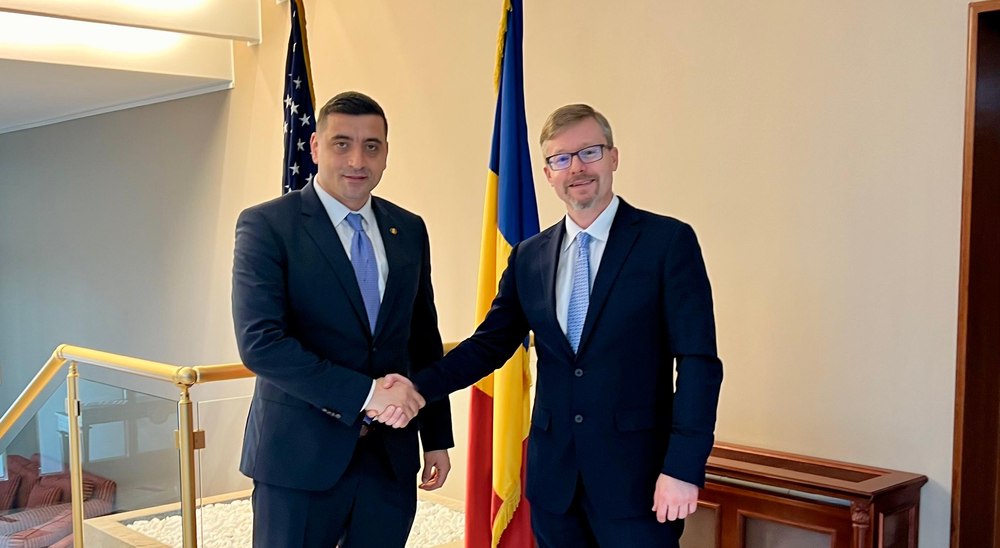 Însărcinatul cu afaceri ad interim al Ambasadei SUA, întâlniri cu liderii de partid din România. Printre ei și George Simion