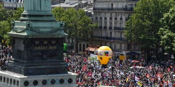 Proteste la Paris fata de Legea Muncii