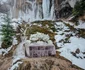 Masa care Unește la cascada înghețată Foto Bloom The World 