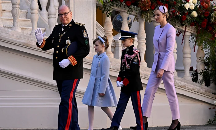 Charlene și Albert de Monaco alături de copii GettyImages 2185581711 jpg