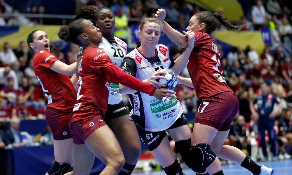Rapid, învinsă clar de Vipers în sferturile Ligii Campionilor la handbal feminin