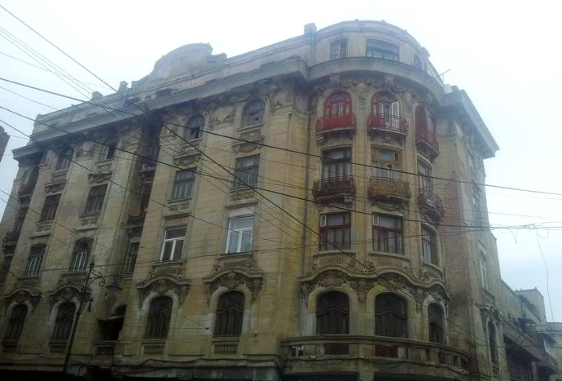 Palatul Navigaţiei sau Casa Embiricos din Constanţa Sursa foto elpis.ro