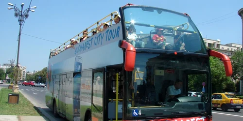 autobuz turistic