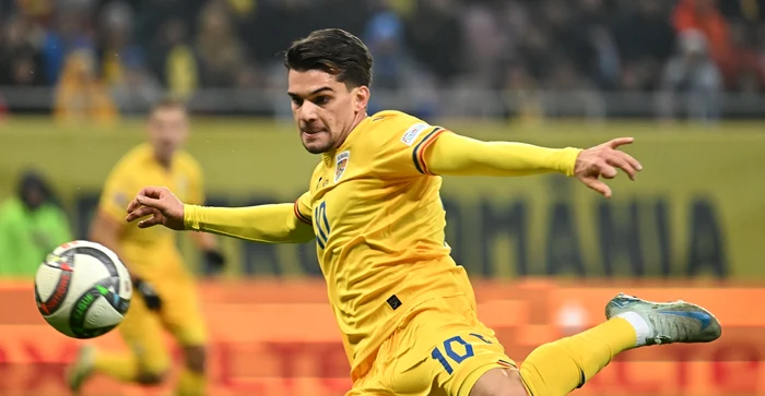 Ianis Hagi ar putea ajunge în Serie A, la echipa lui Dan Șucu. Foto Sportpictures