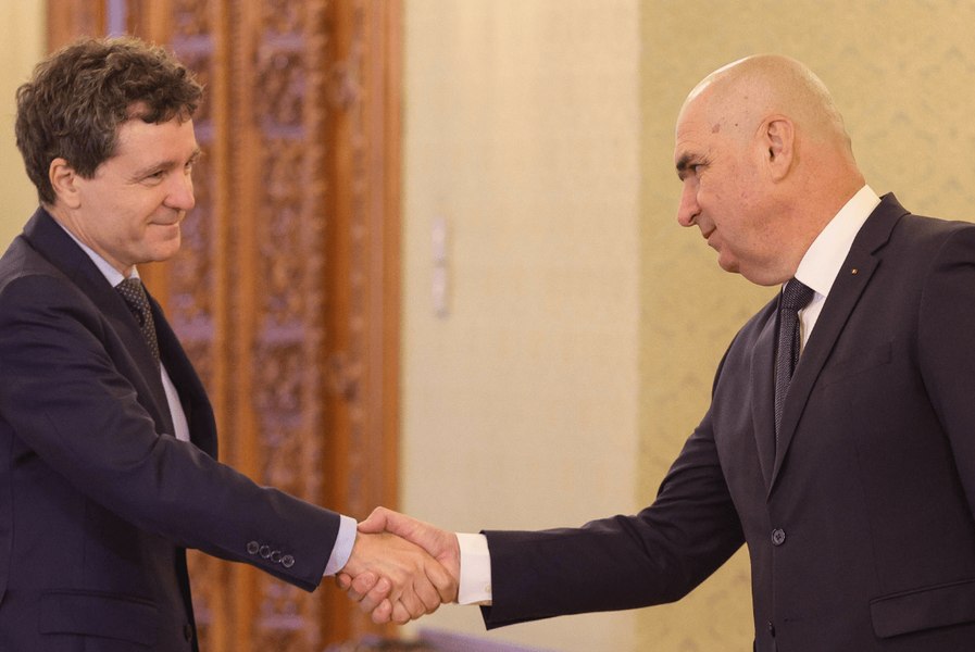 Consultări la Cotroceni. PSD vrea din nou Executivul, Simion amenință cu blocajul, iar PNL și USR vor anticipate sau pe Mureșan