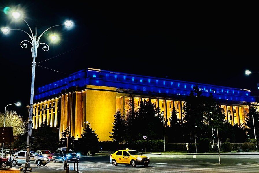 Ciolacu, la doi ani de război în Ucraina: România va intensifica sprijinul concret și multidimensional. Palatul Victoria va fi iluminat în albastru și galben