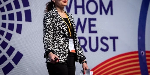 corina rebegea foto arhiva personala