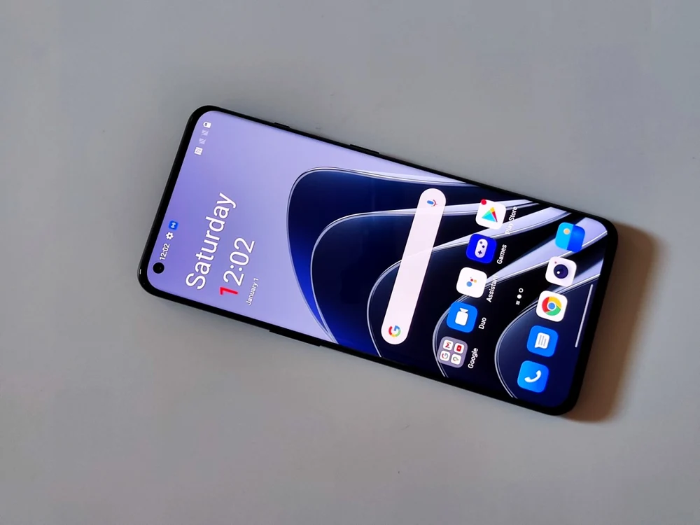 OnePlus 10 Pro. FOTO Adrian Pogîngeanu