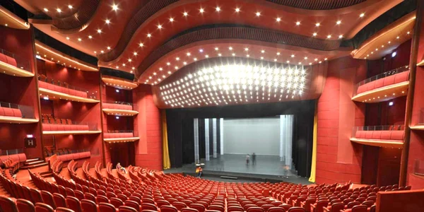 teatru sala mare TNB FOTO tnb.ro