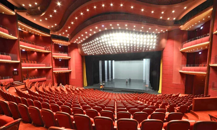 teatru sala mare TNB FOTO tnb.ro