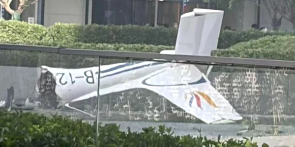 avion cazut jpg