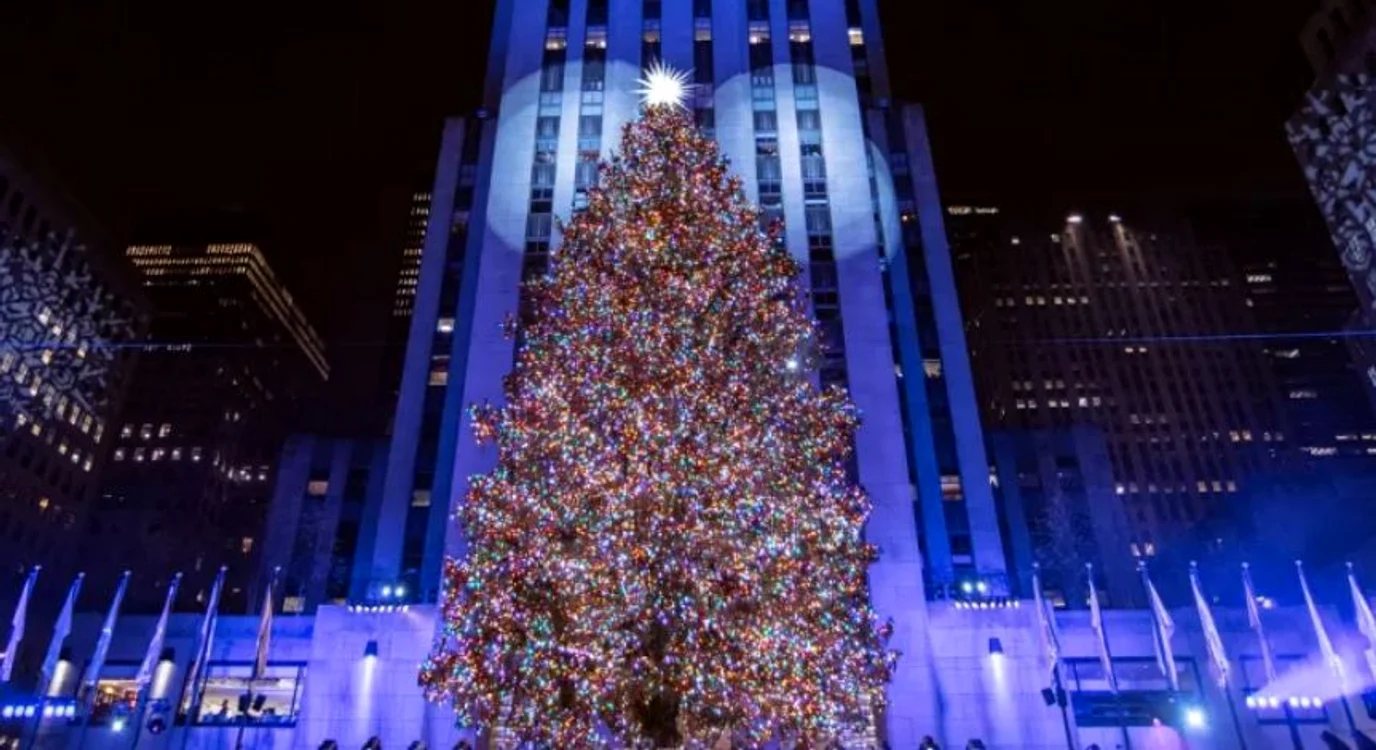 Bradul de Crăciun din New york. Foto: captură Twitter