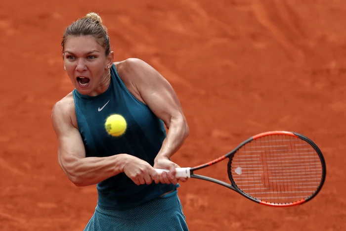 
    Simona Halep are șanse de a fi declarată Jucătoarea de tenis a anului 2018Foto: EPA  