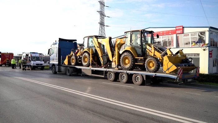 Conducătorul auto a fost salvat la timp de pompieri FOTO ISU Neamț