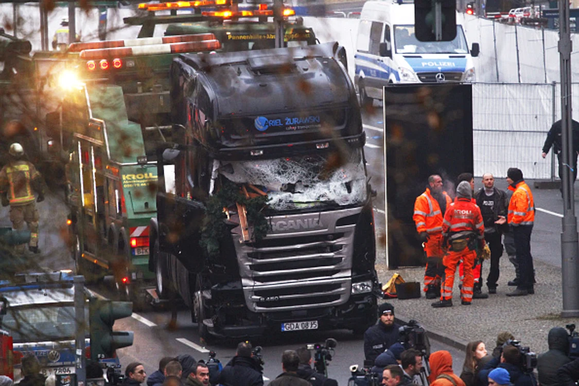 Camionul folosit în atentatul de la Berlin/FOTO: Captură video BBC