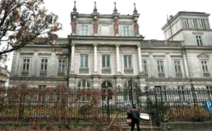 Clădirea istorică şi terenul aferent au fost cumpărate contra sumei de 11 milioane de euro