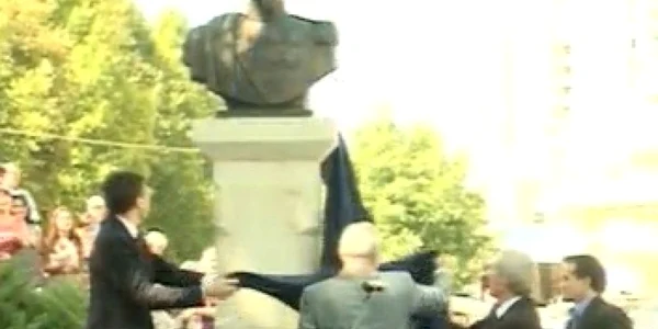 Statuia lui Alexandru Ioan Cuza. Sursa: Pro TV