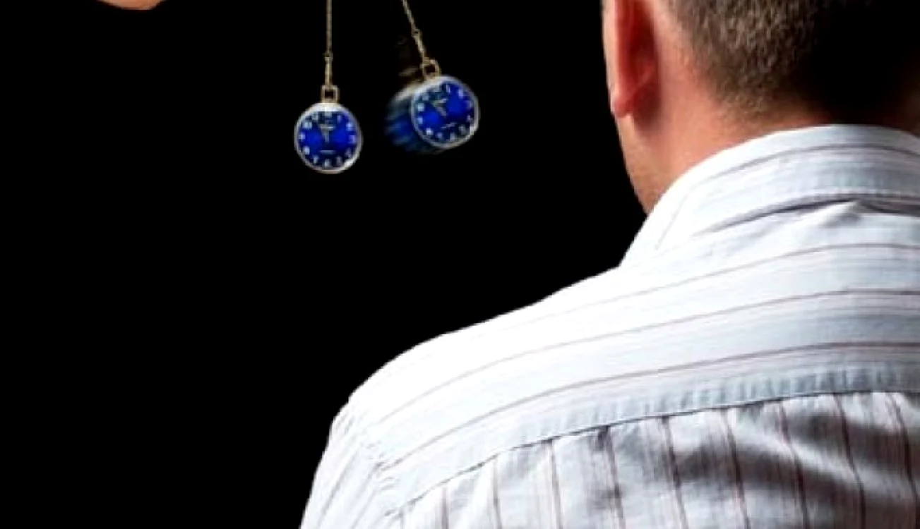 Hipnoza utilizată în scop terapeutic se numeşte hipnoterapie