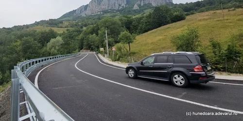 Pasul Buces Vulcan Foto Daniel Guță ADEVĂRUL (41) jpg