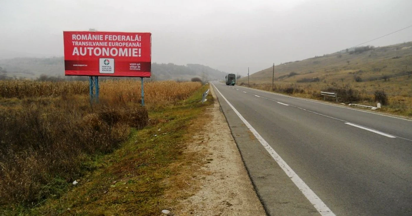 Panoul din localitatea Mera, judeţul Cluj, este identic cu cel ridicat din Floreşti. FOTO: PPMT