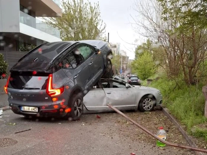 Nimeni nu-şi înţelege cum s-a produs accidentul. Foto:  Facebook/Antoniu Cristian Ghica