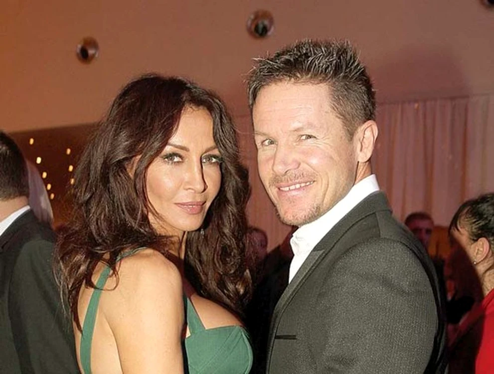 
    Mihaela Rădulescu și Felix Baumgartner s-au cunoscut în octombrie 2014. Atunci, vedeta tv a purtat tot o rochie verdefoto: arhiva Click!  