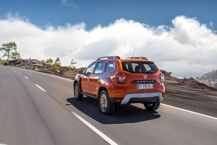 Noul Duster va fi comercializat din septembrie 2021 în versiunile 4x2 și 4x4foto: Dacia