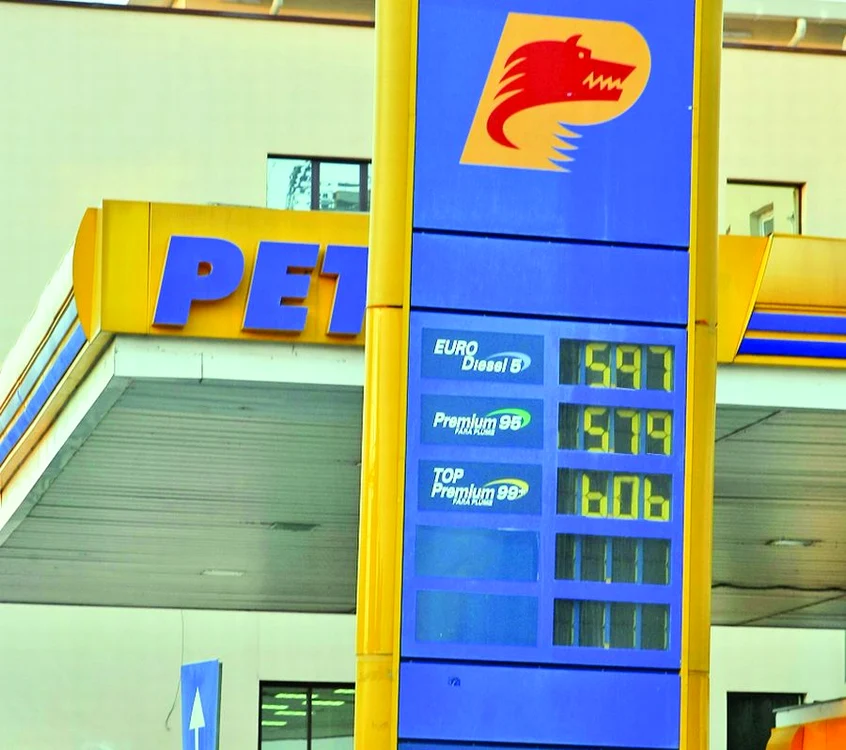 
    Petrom a scumpit  carburanţii, de la începutul anului, de patru ori  